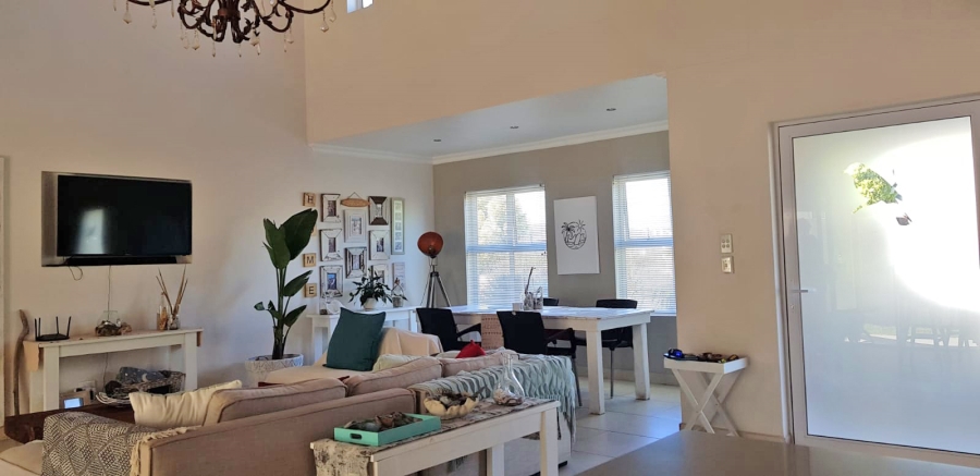 5 Bedroom Property for Sale in Laguna Sands Western Cape